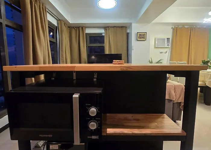 The Radiance Of Bay Apartment